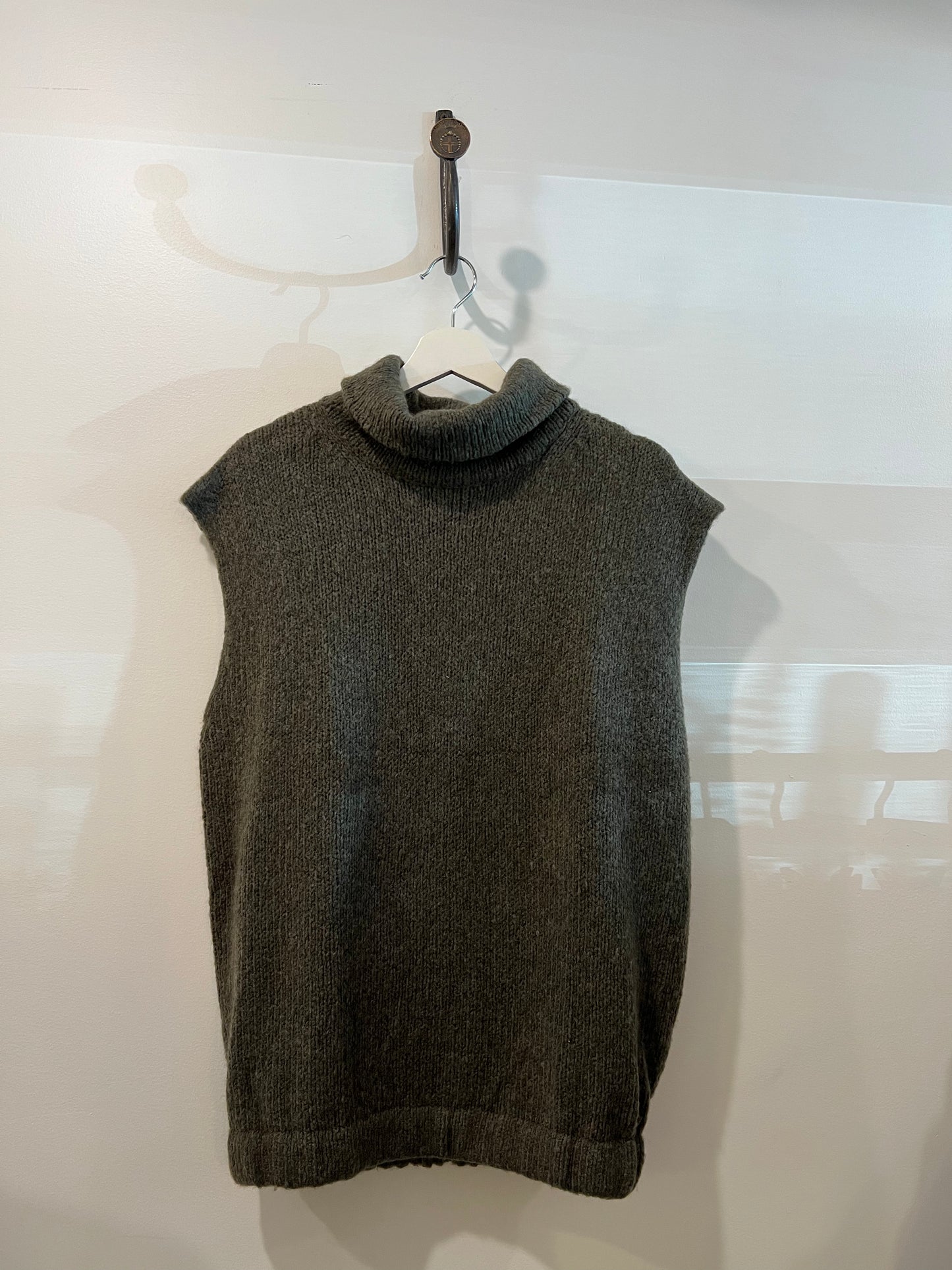 Kristensen Du Nord - Cashmere Blend Waistcoat in Dark Sage