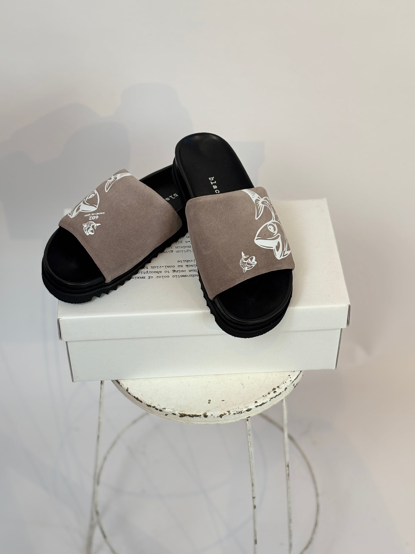 Rundholz Black Label - Printed Leather Sandals in Grey Print