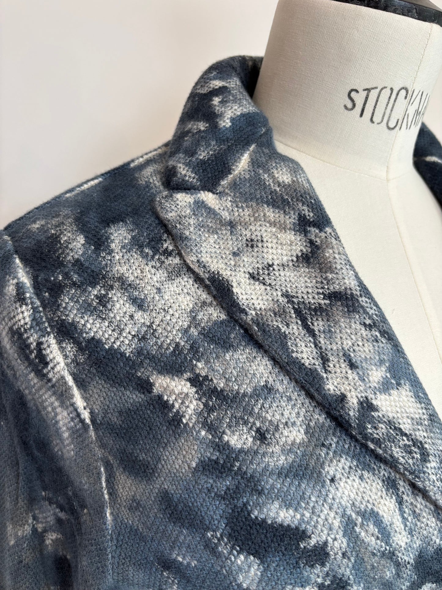 Avant Toi- Camouflage River Jacket