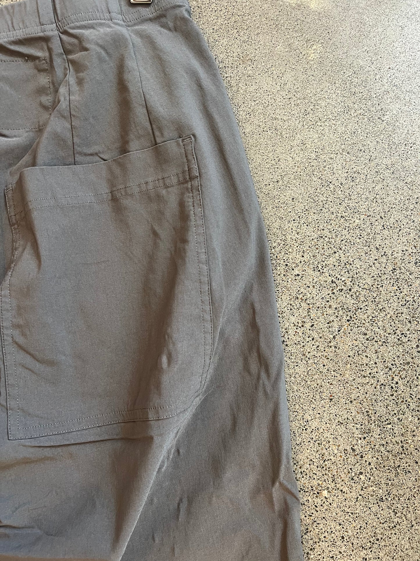 Rundholz Black Label - Straight Leg Trouser in Black or Dark Gray