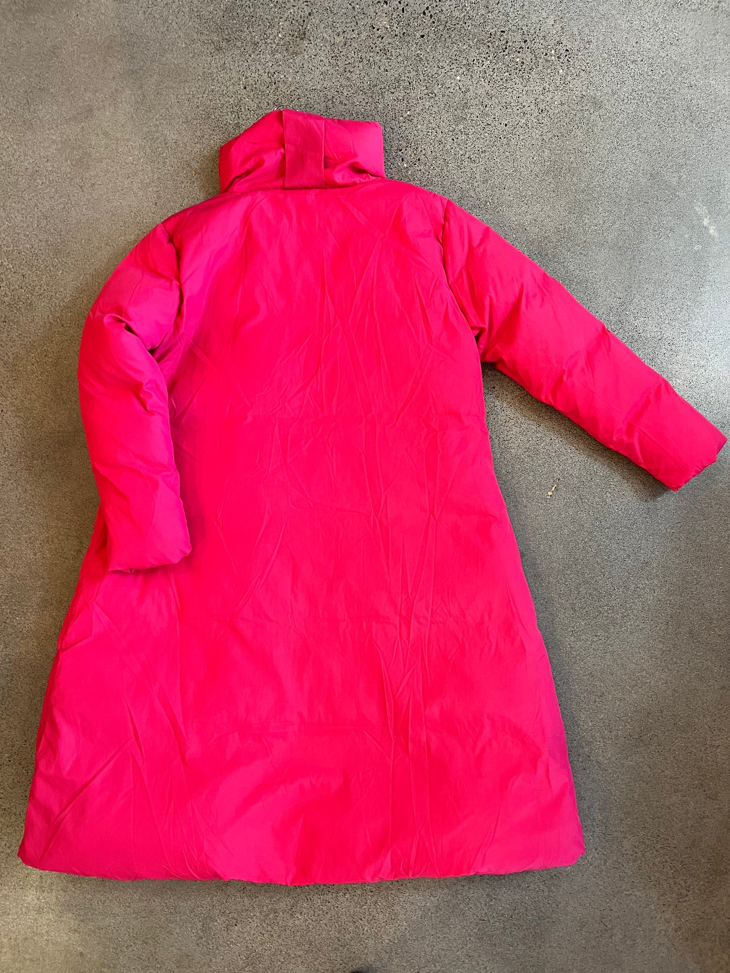 Rundholz Black Label - Long Puffer in Hot Pink