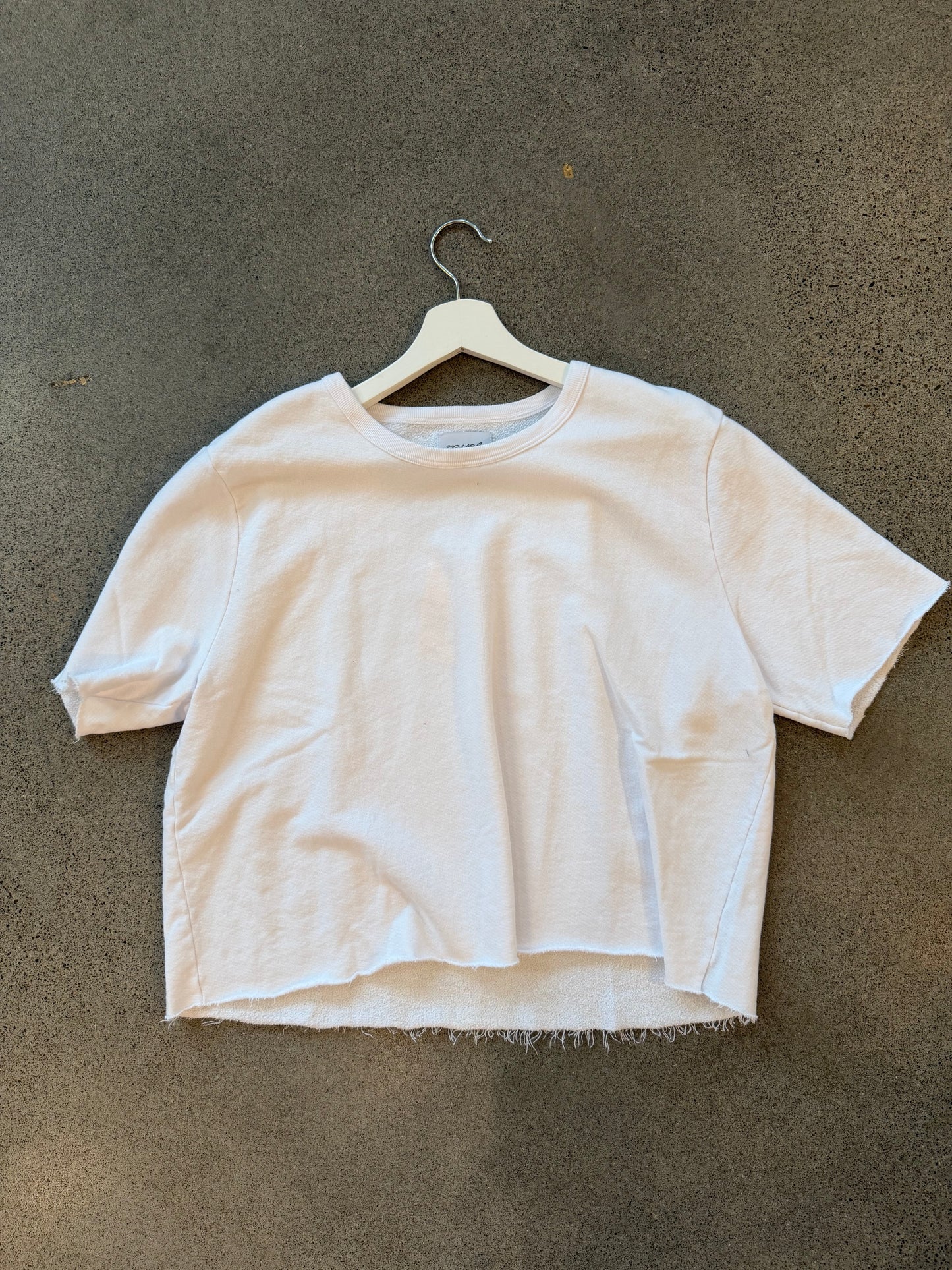 Revel - Short Sleeve Sweatshirt in black or white