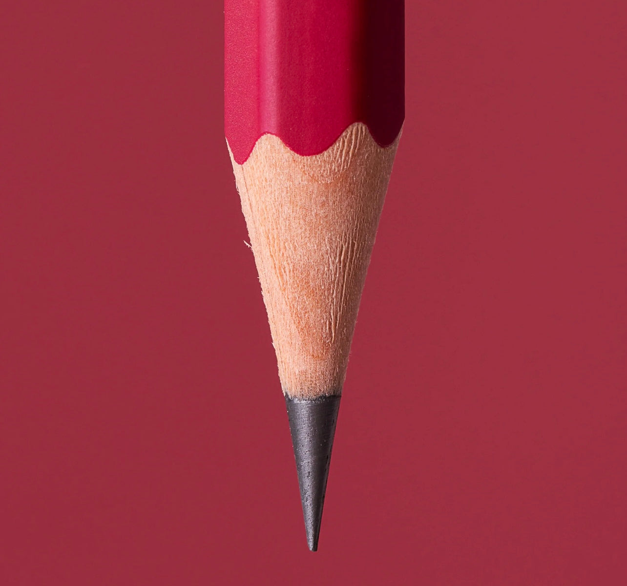 Blackwing Matte Soft Graphite in Red or Green