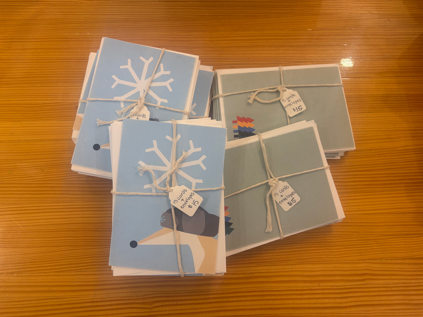 Pack of 15 Christmas Cards + Envelopes