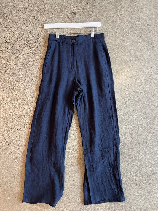 Kristensen Du Nord- Cotton Pant in Navy