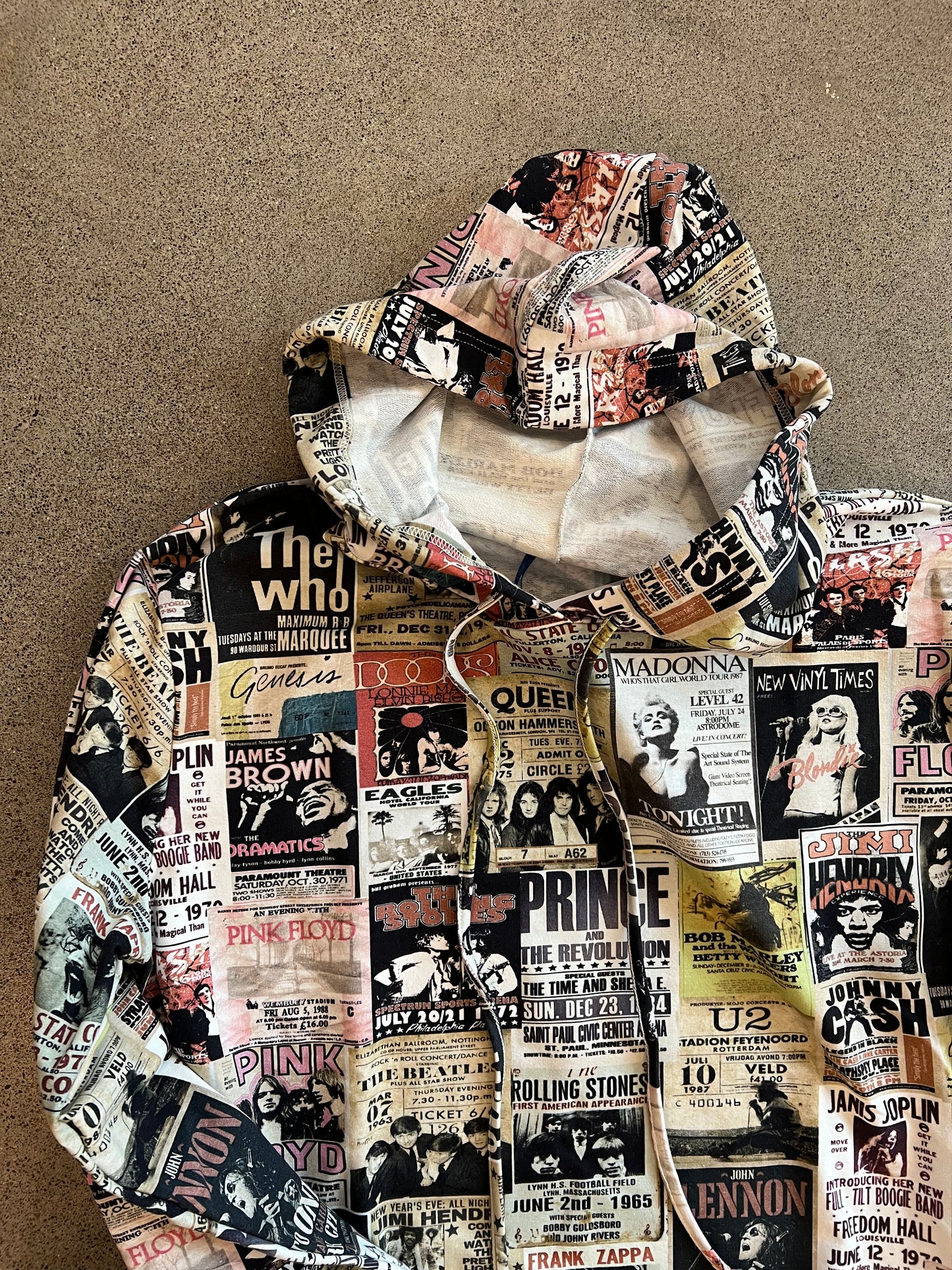 Printed Artworks - Rock Ticket Cotton Hoodie(XL)