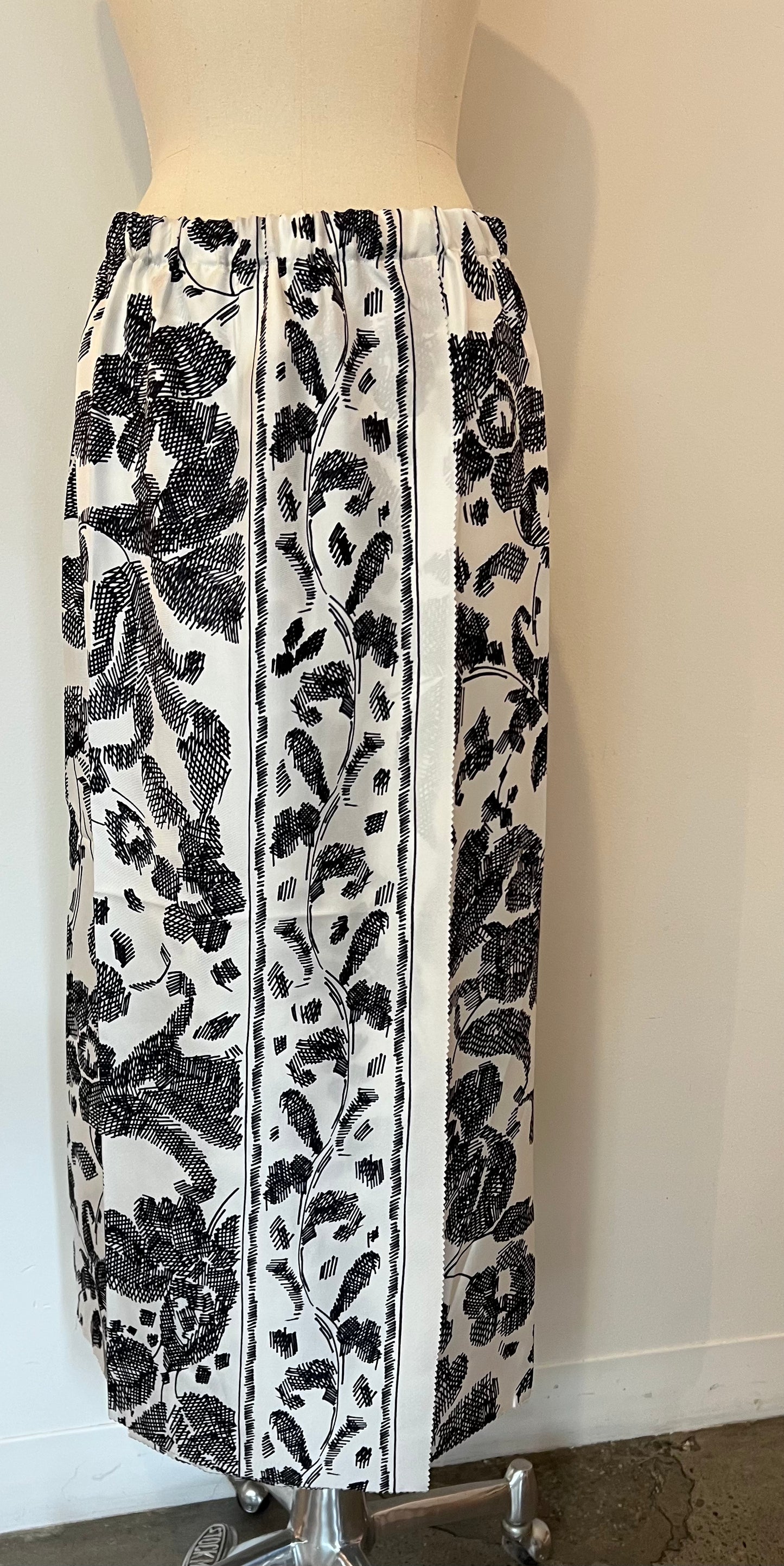Monica Sarti - Pareo Lulu Slit Silk Skirt in 3 Color Ways