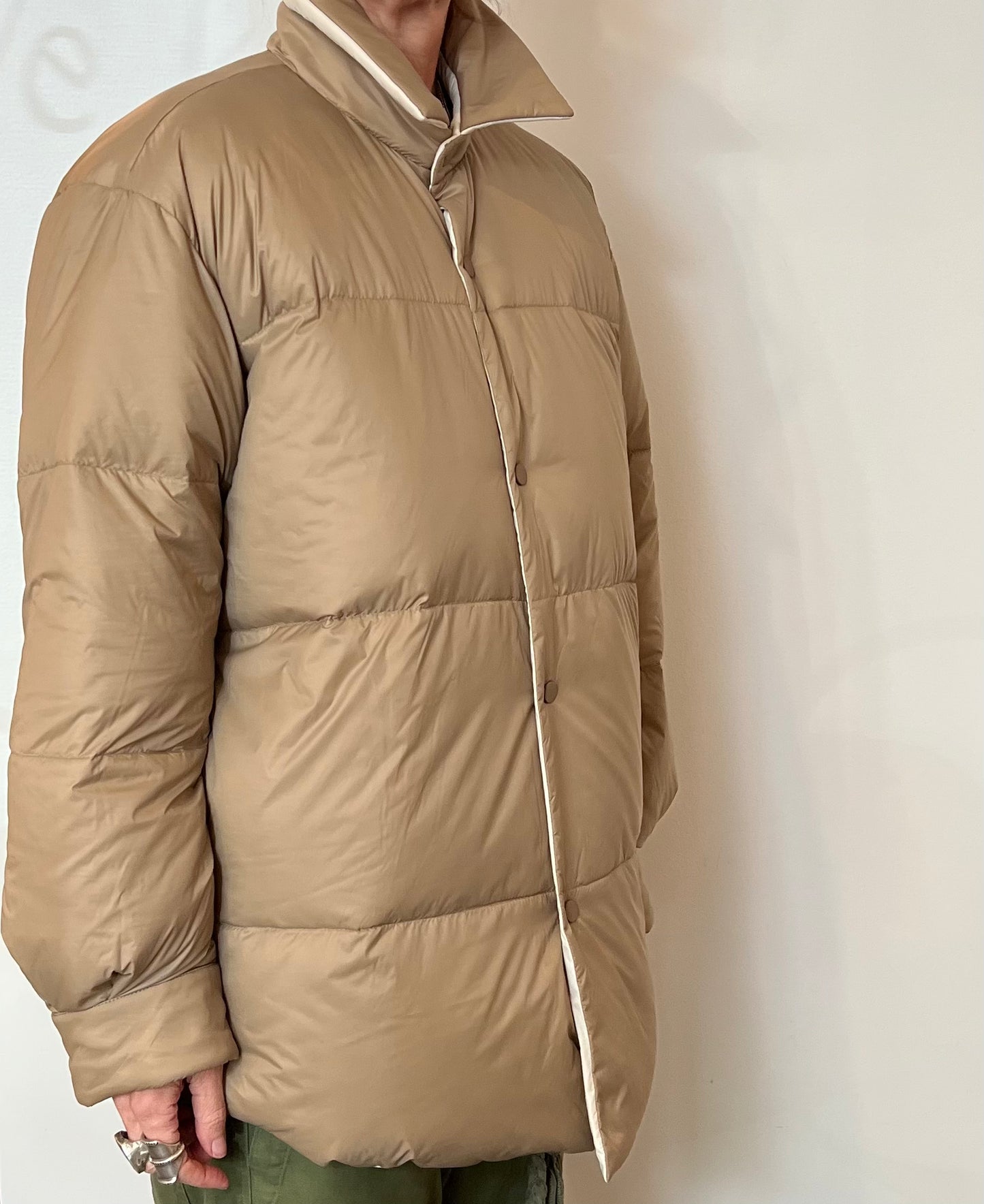 Sofie D'Hoore - Orlov Reversible Puffer Shirt-Jacket in Camel & Pearl