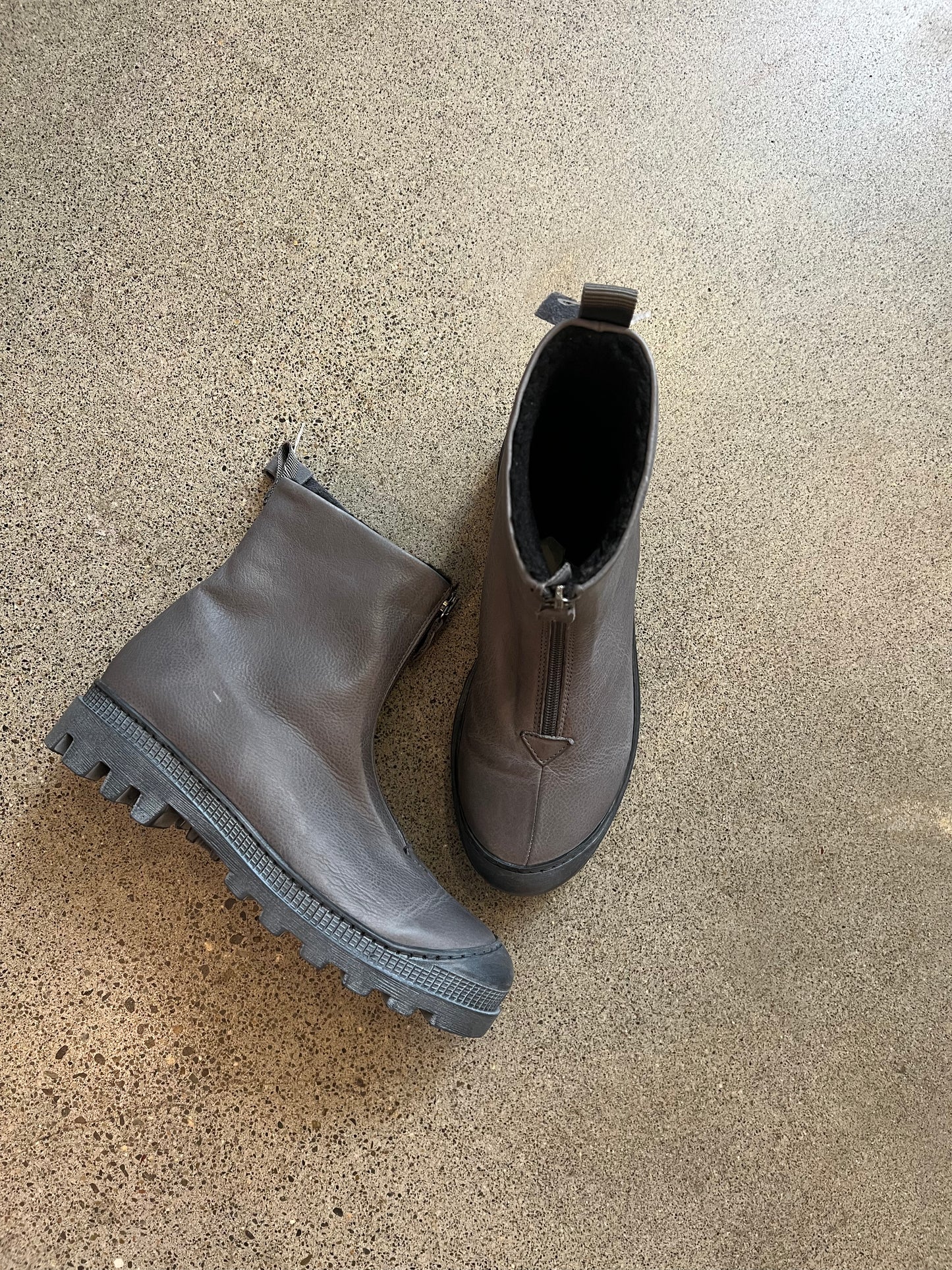 Lofina - Bad Weather Booties
