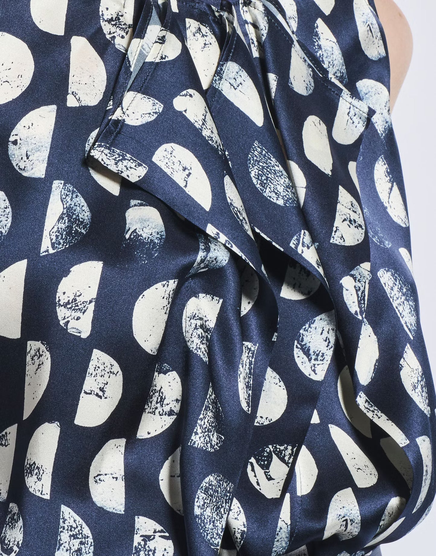 High Clothing - Perfectionist Dress
