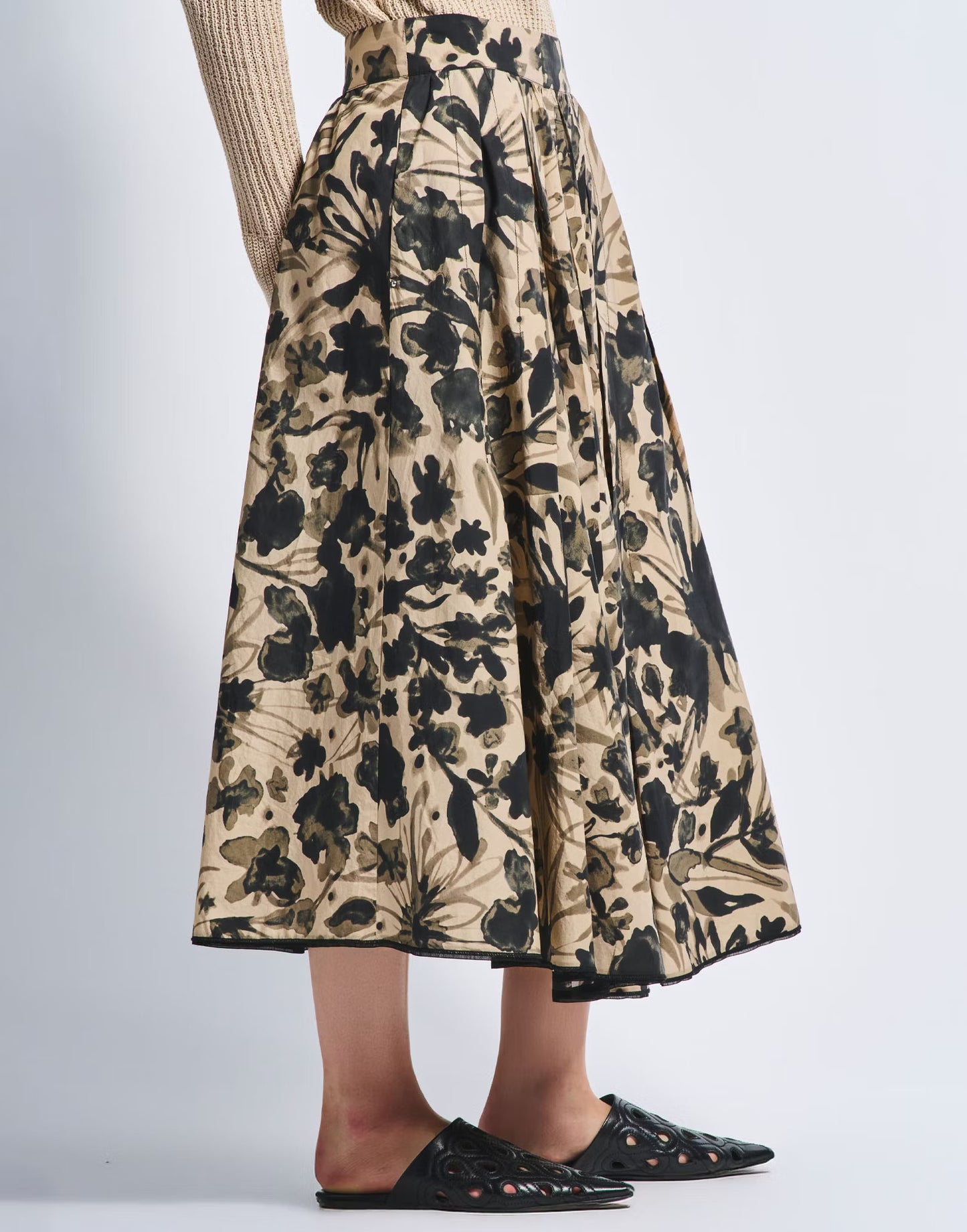 High Clothing - Swing Skirt