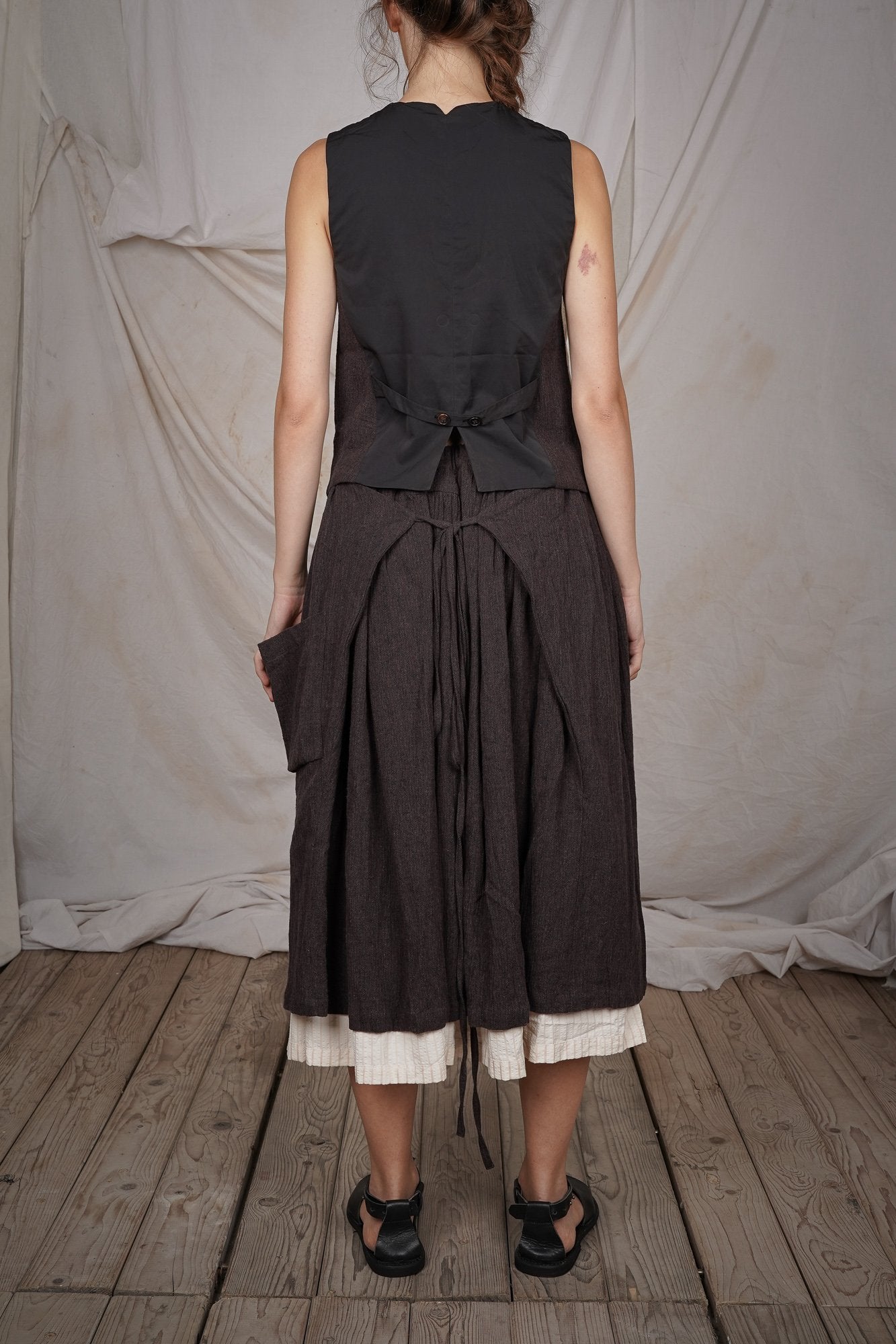 Aleksandr Manamis - Teacher's Waistcoat