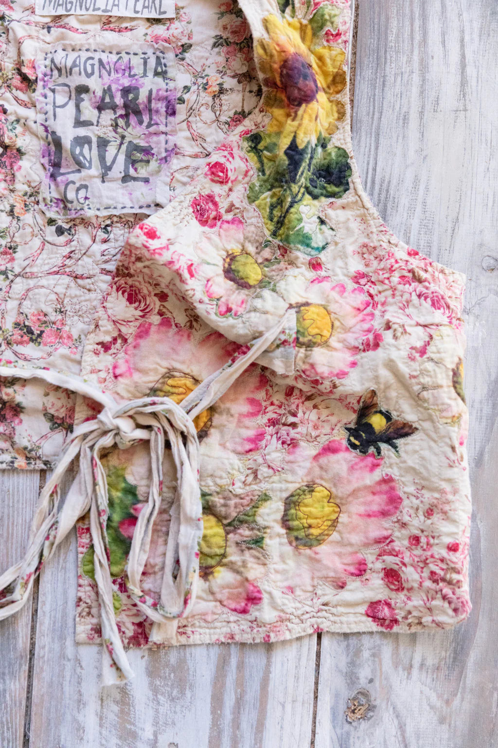 Magnolia Pearl - Appliqué Nikha Vest