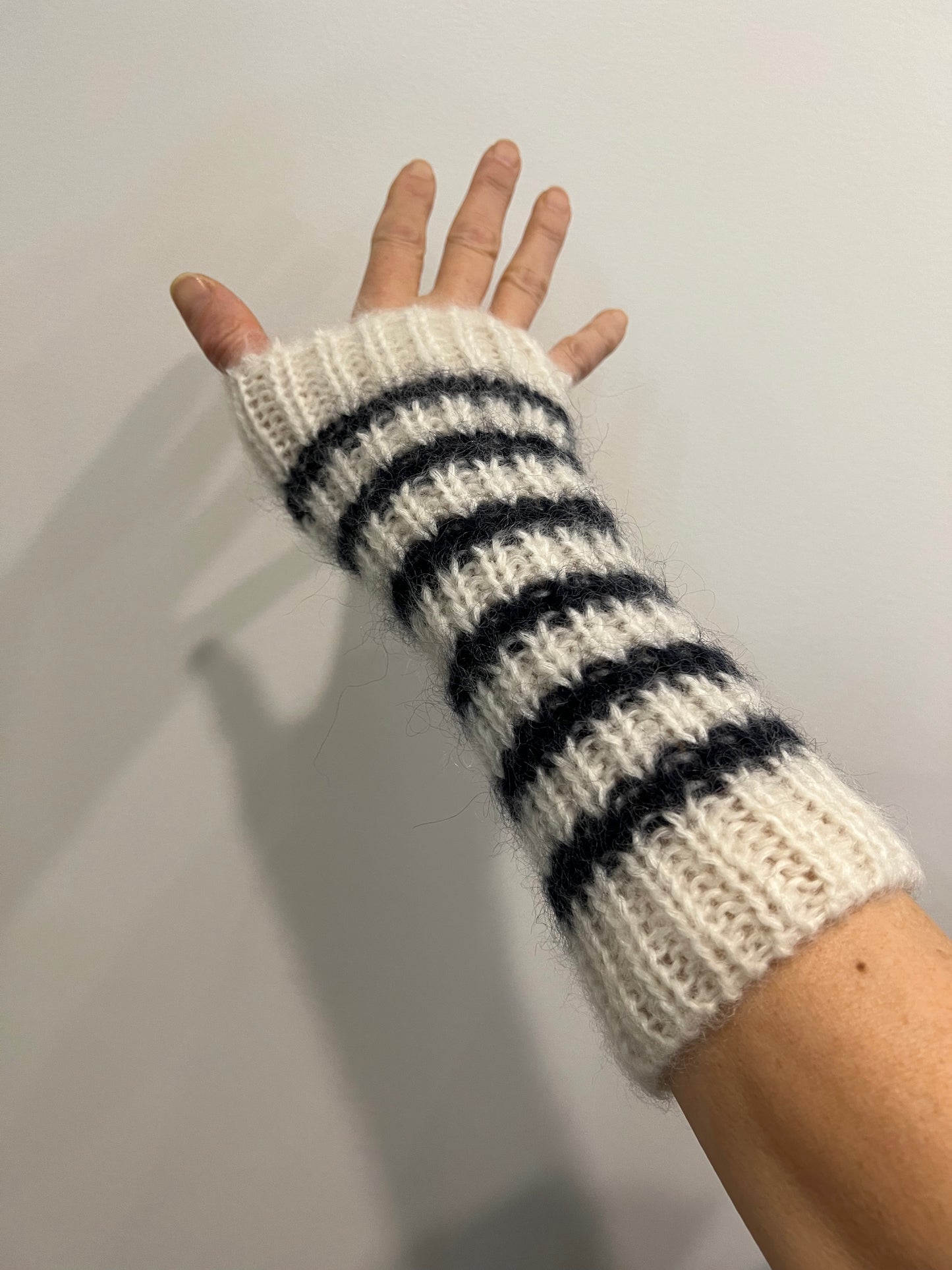 Manuelle Guibal - Arm Warmers