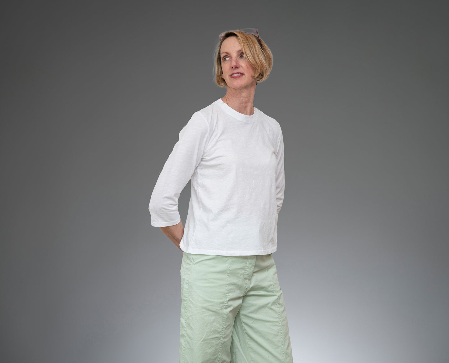 Revel- 3/4 Length Crew