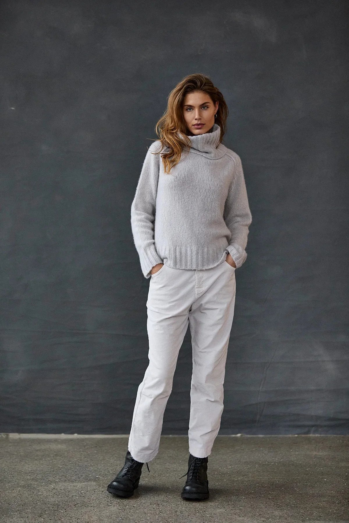 Kristensen Du Nord - Corduroy Heavy Cropped Pants in Camel or Graphite