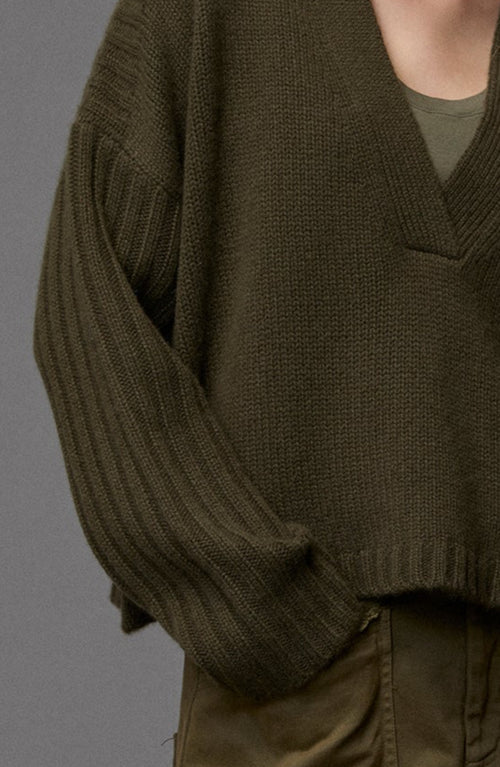 Kristensen Du Nord - Cashmere V-Neck Sweater in Olive