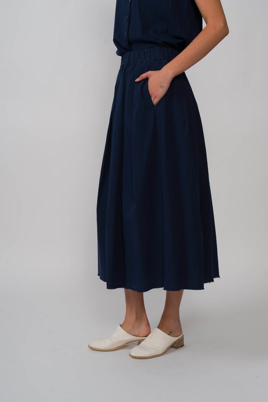 Hannoh Wessel - Skirt Juliette in Navy or Blue Flowers