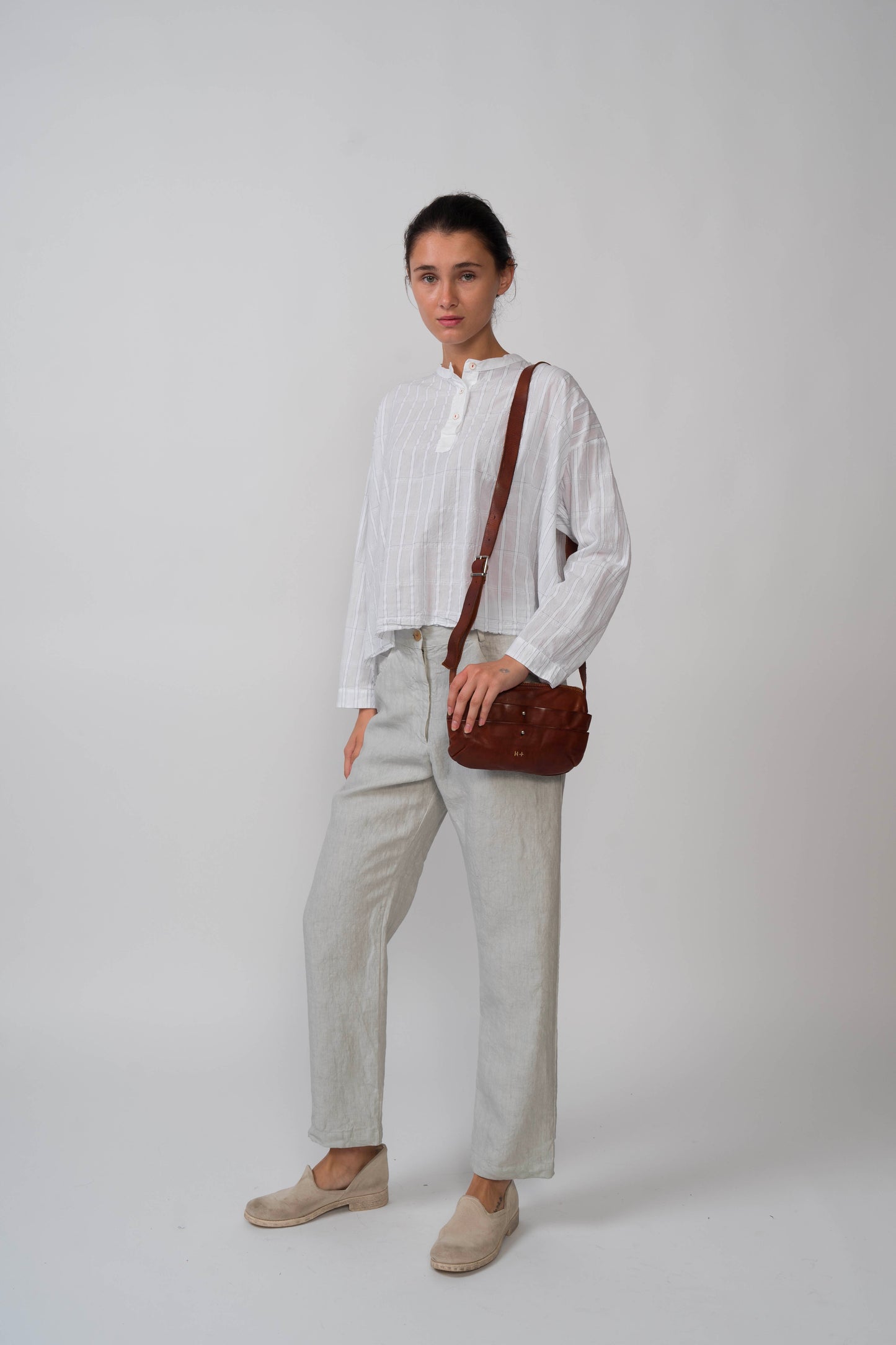 Hannoh Wessel - Sarina Sac in Cinnamon