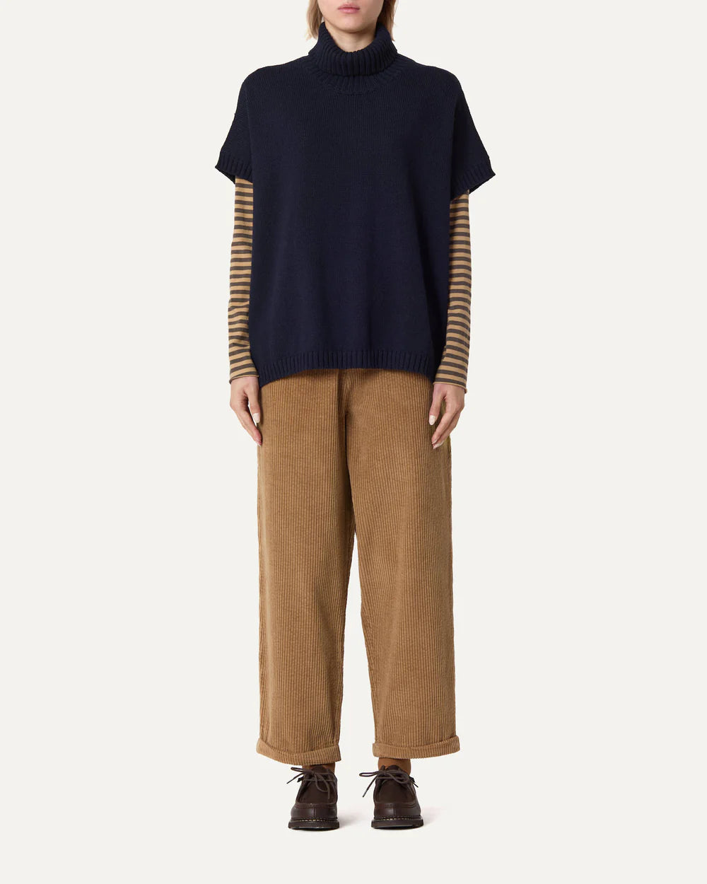 Labo Art- Wool Turtleneck Vest in Grafite