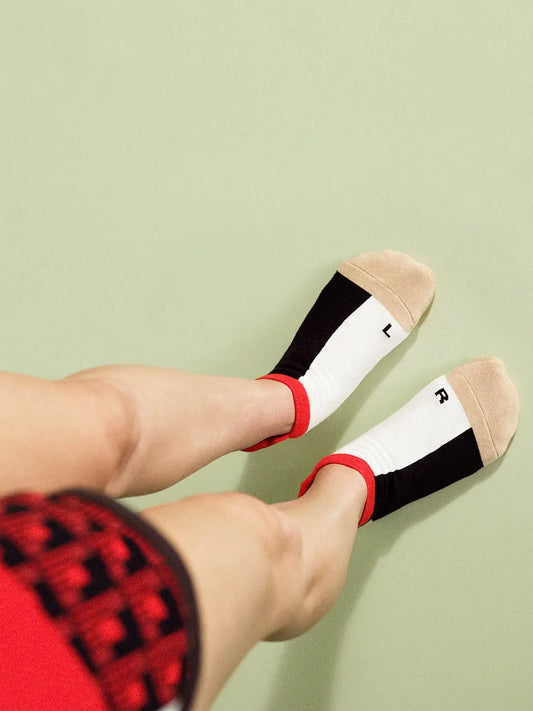 Hansel from Basel - Half+Half Sporty Grip Ankle Socks
