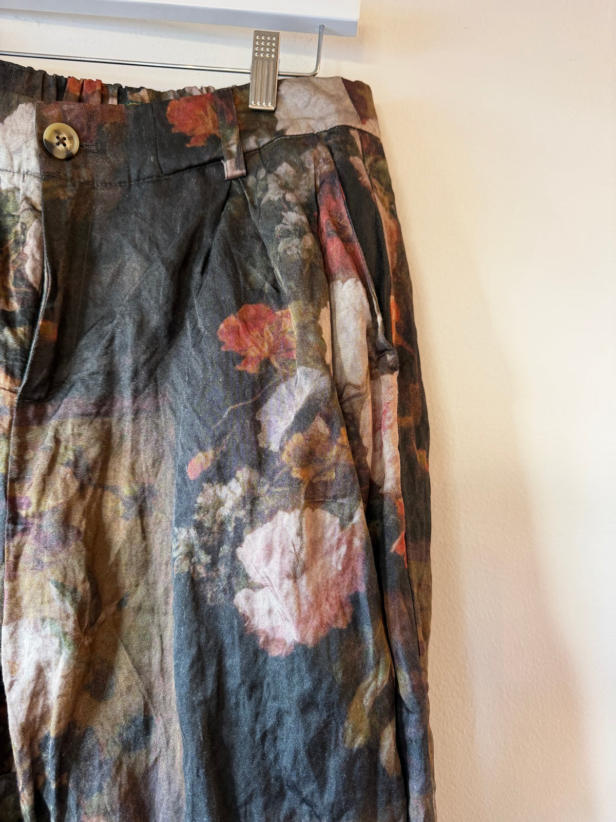 Aleksandr Manamïs - Pants in Automne Rouge- Natural or Black Rose