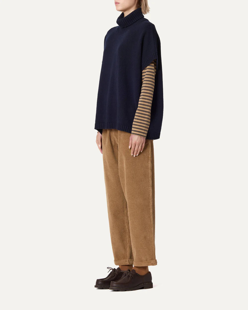 Labo Art- Wool Turtleneck Vest in Grafite