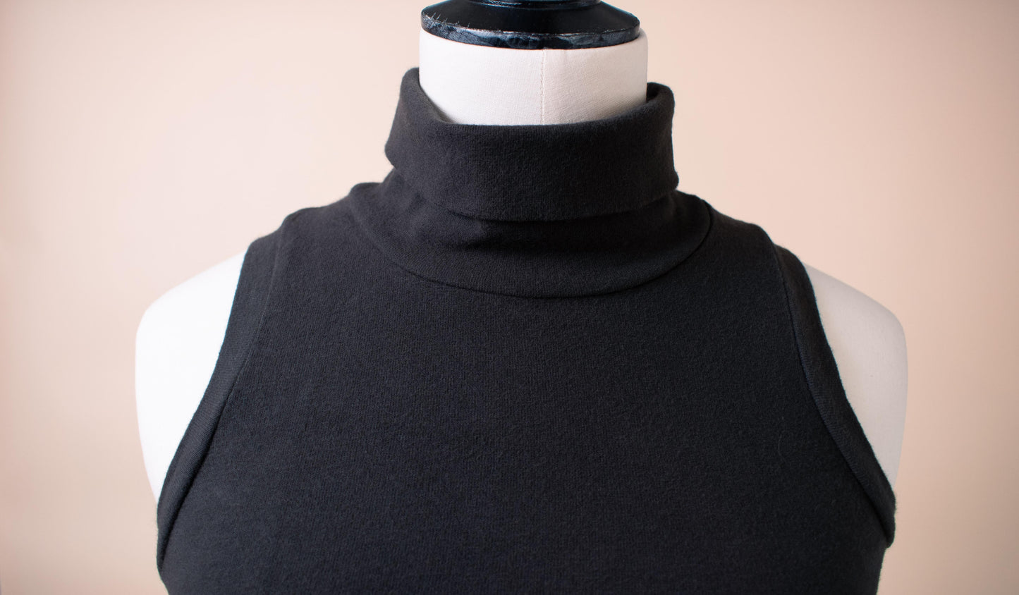 Labo Art - Sleeveless T Mock Turtleneck in Black, White, or Brown