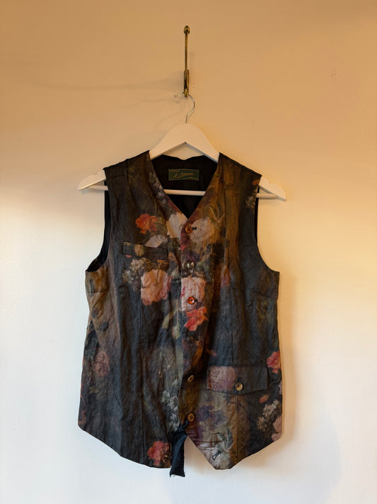 Aleksandr Manamïs - Vest  in Automne Rouge- Floral  or Black Rose