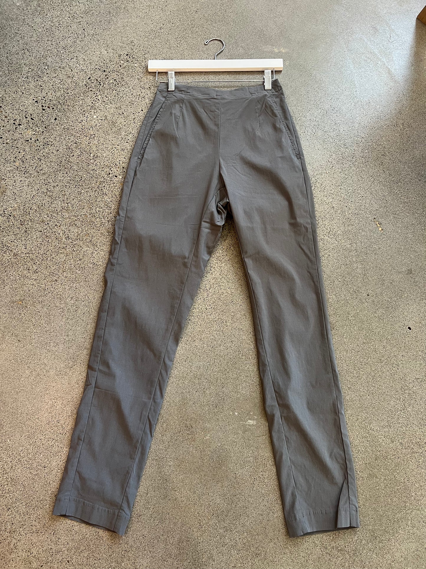 Rundholz Black Label - Straight Leg Trouser in Black or Dark Gray