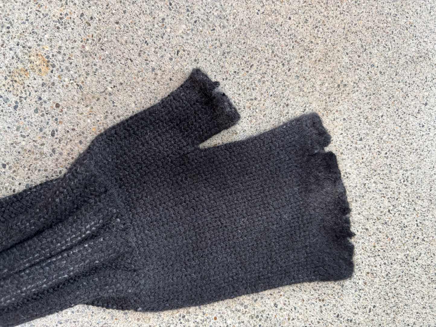 Avant Toi - Hand Painted Long Ribbed Gloves