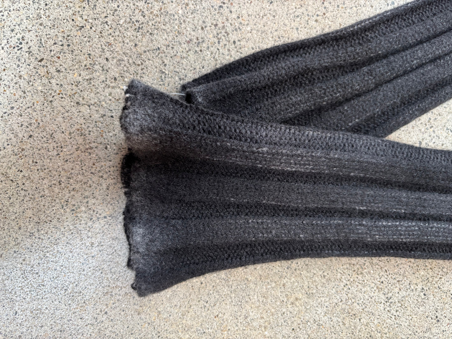 Avant Toi - Hand Painted Long Ribbed Gloves