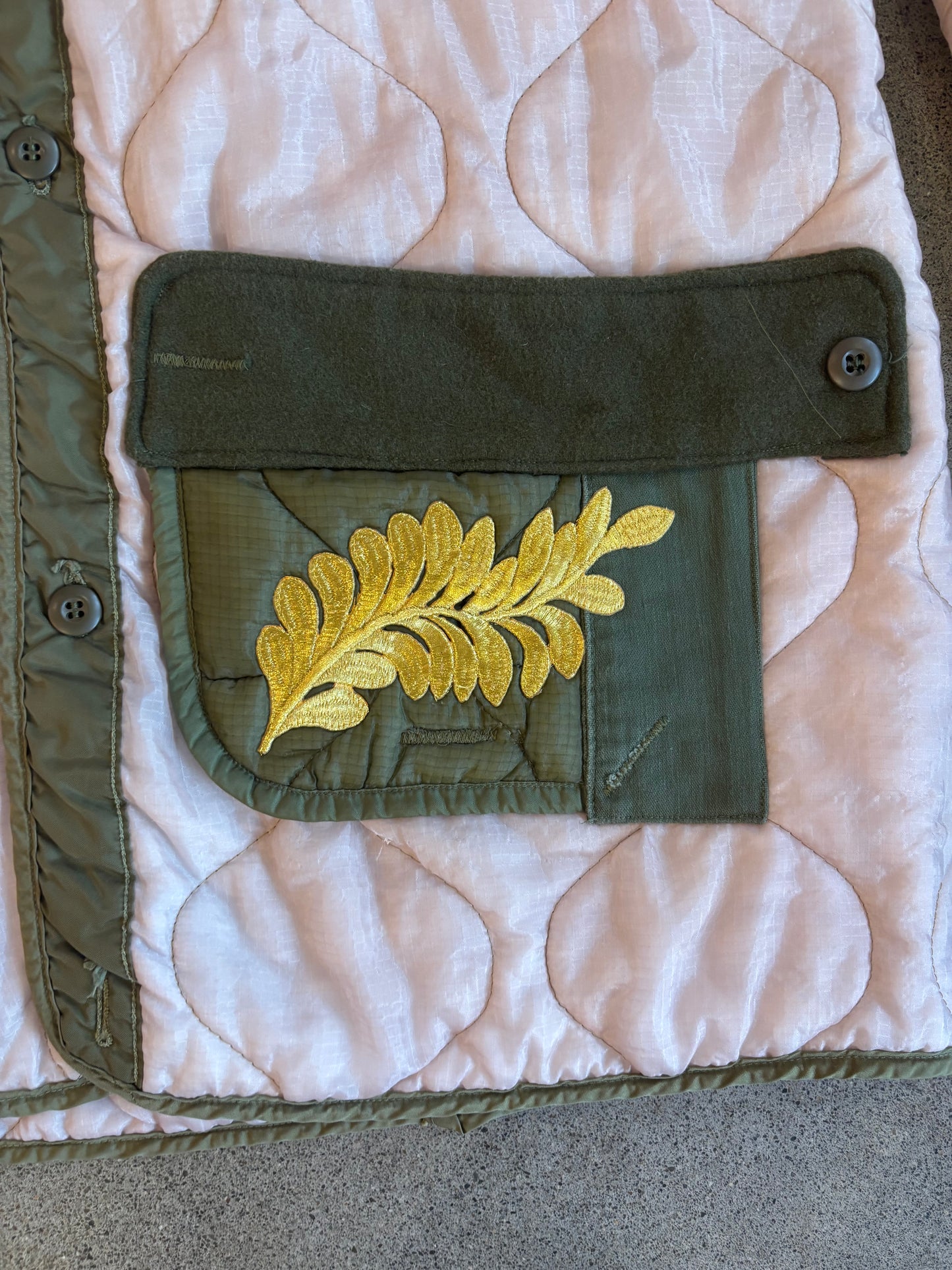 Origami Crane - Pale Puffer w/ Bling