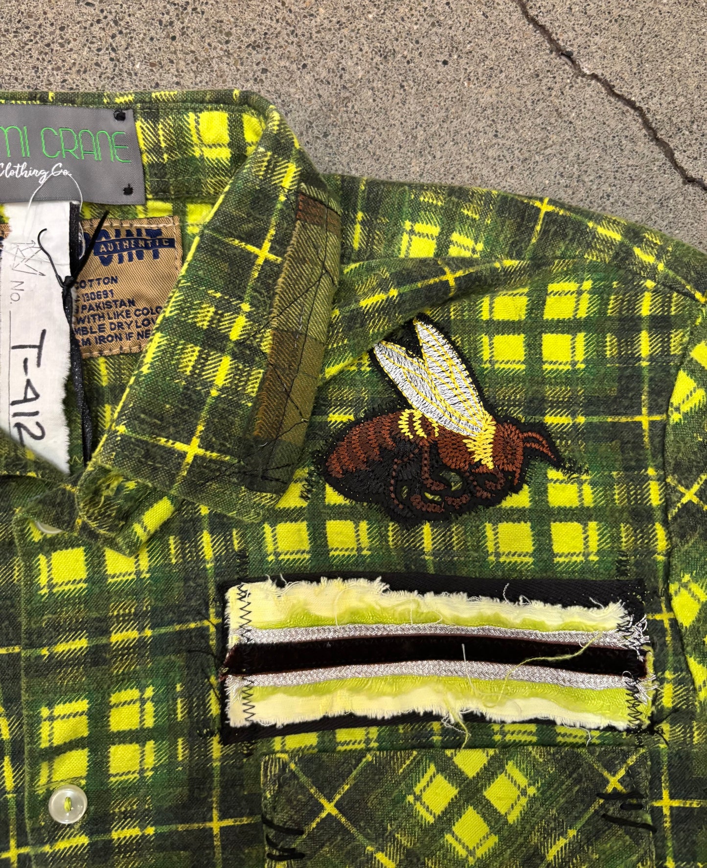 Origami Crane - Light Crop Green Flannel w/ Dragon