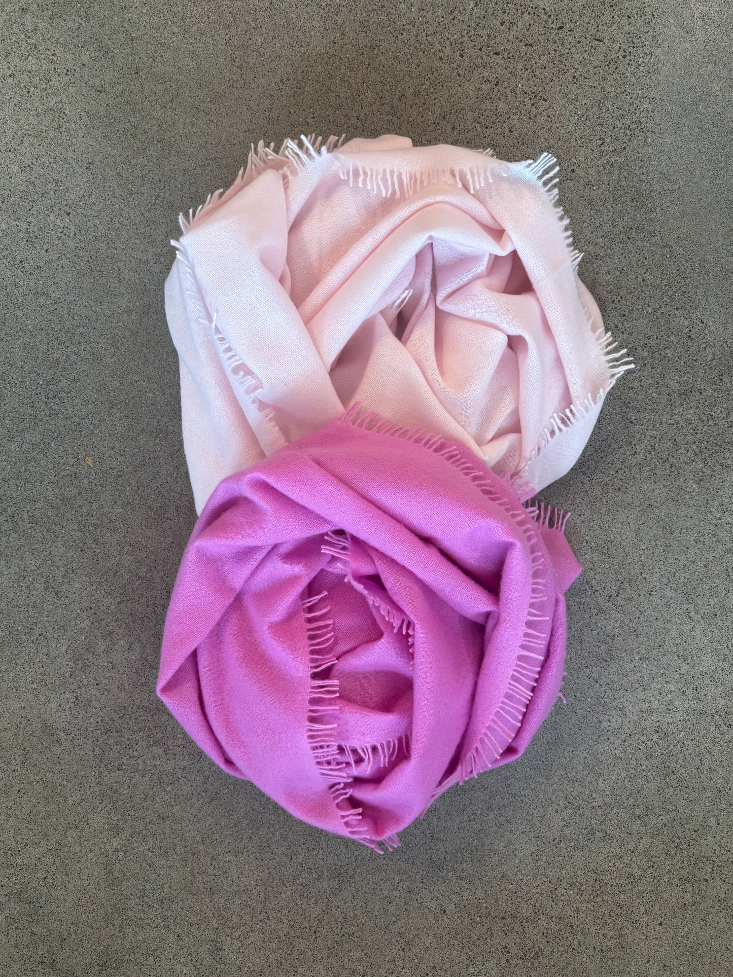 KAS - Lightweight Woven Cashmere Scarf in Orchid