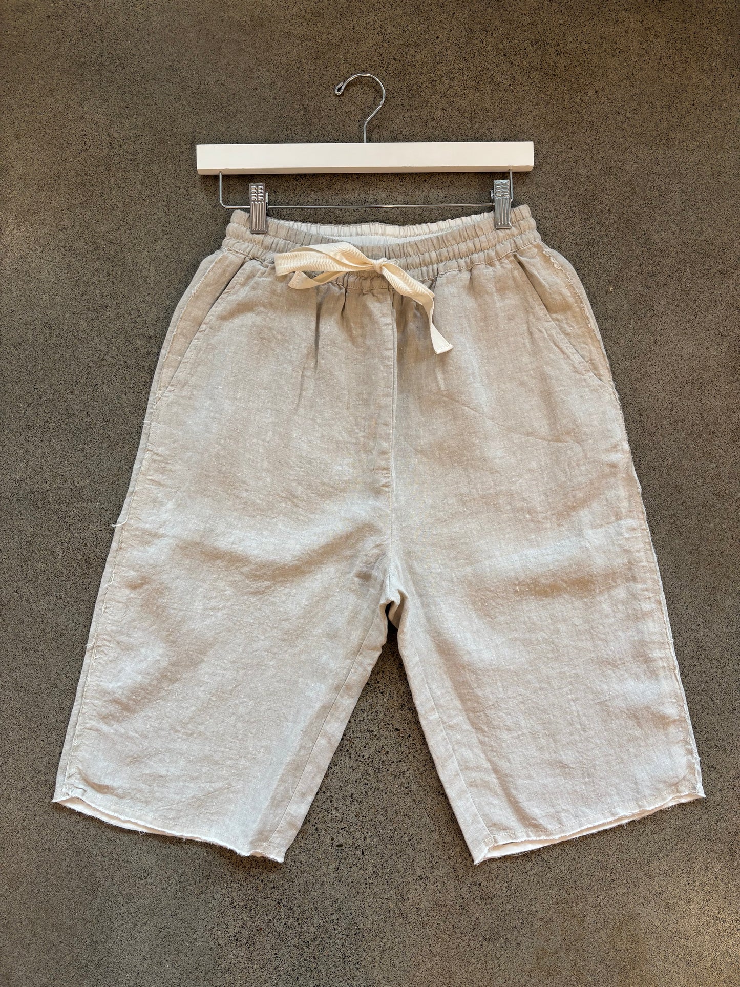 Kristensen Du Nord - Luxury Linen Bermuda Short