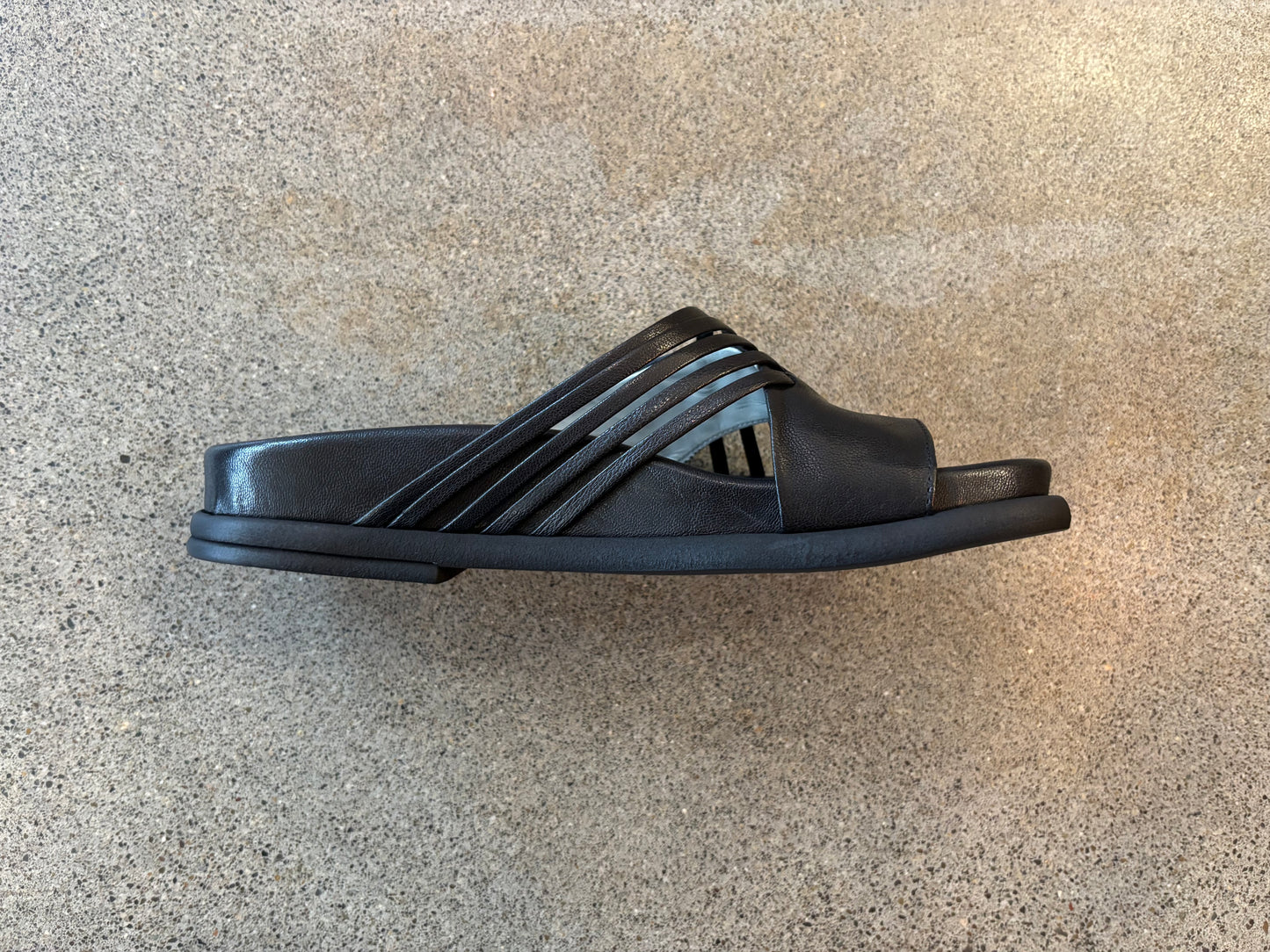 MLO - Milo Sandal