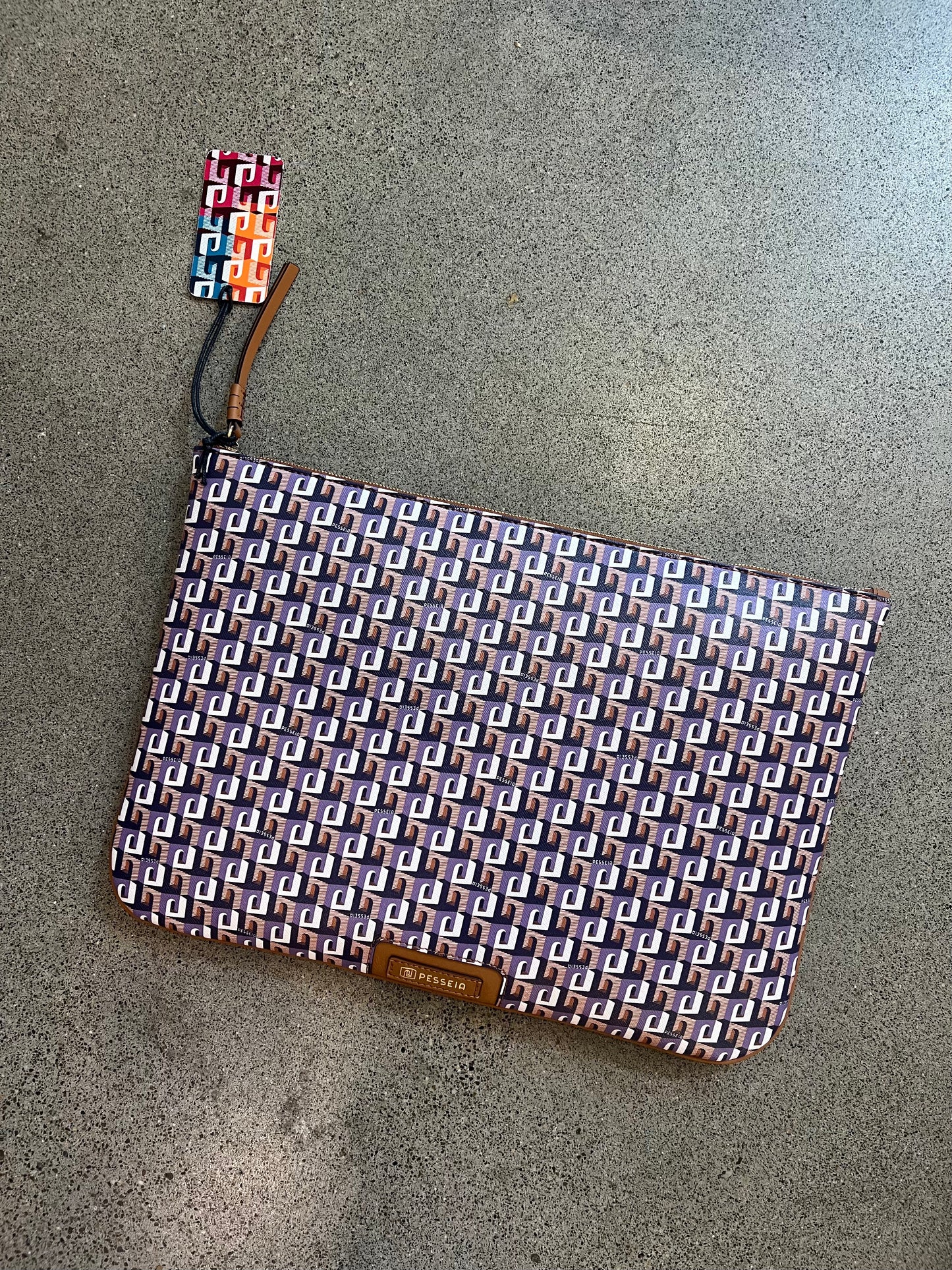 Pesseia - Lap Top Covers