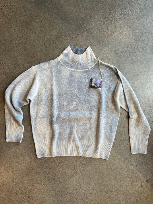 Longo - Cloud Embroidery Pullover