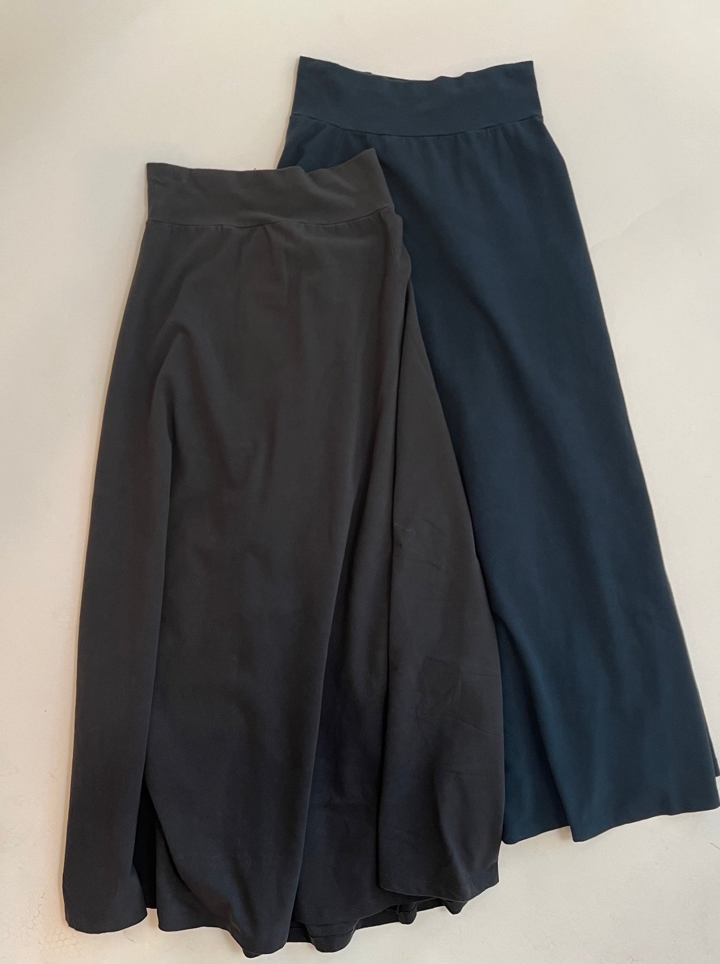 Labo Art- Black Jersey Skirt in Soft Black or Bark