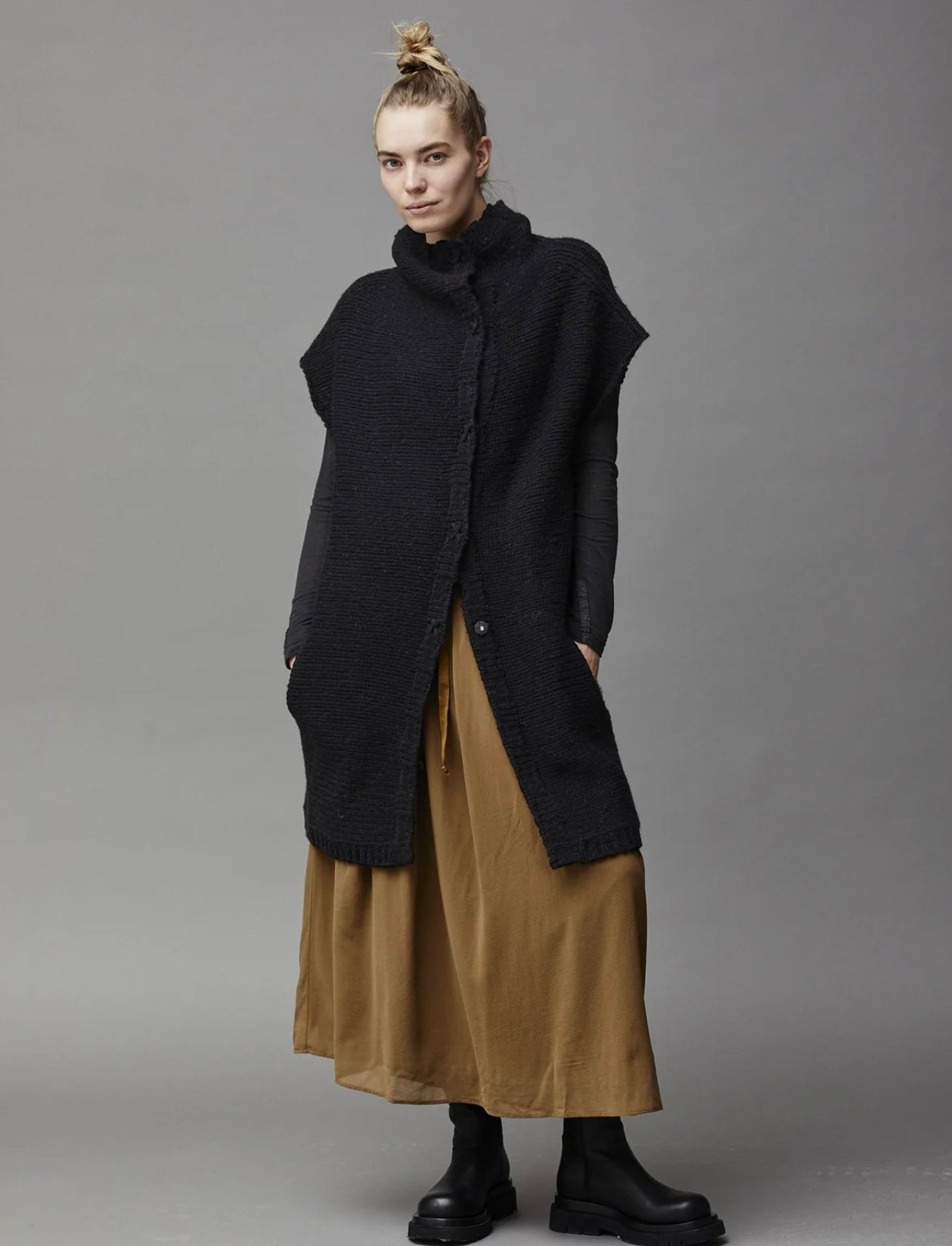 Kristensen DuNord - Cardigan Vest in Black