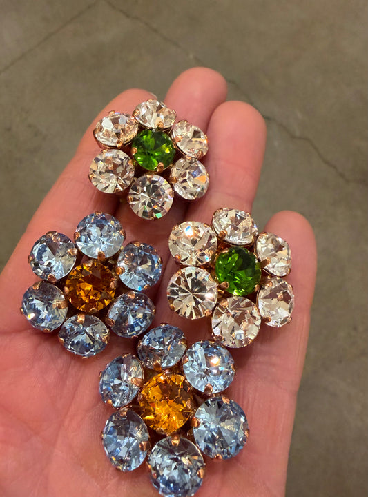 Alba Bijoux - Flower Clip Earrings