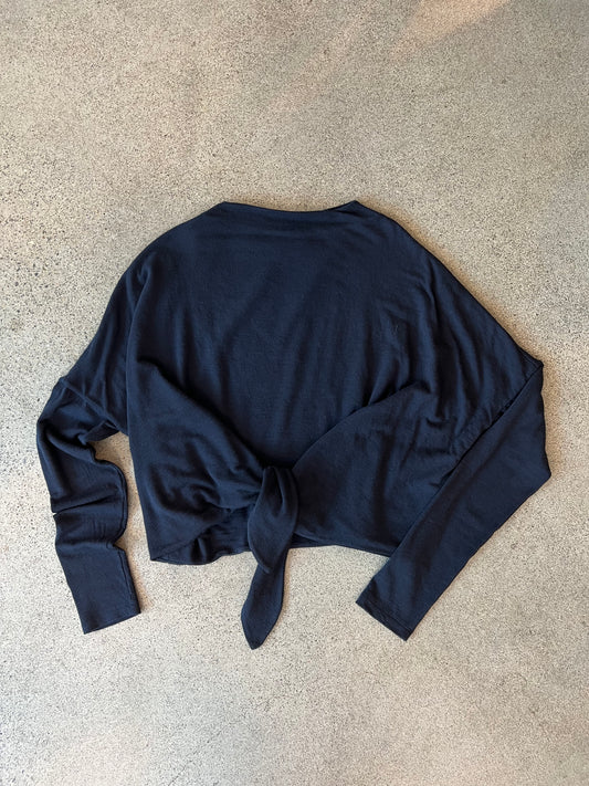 Hache - Knot Sweater in Navy(42/M)