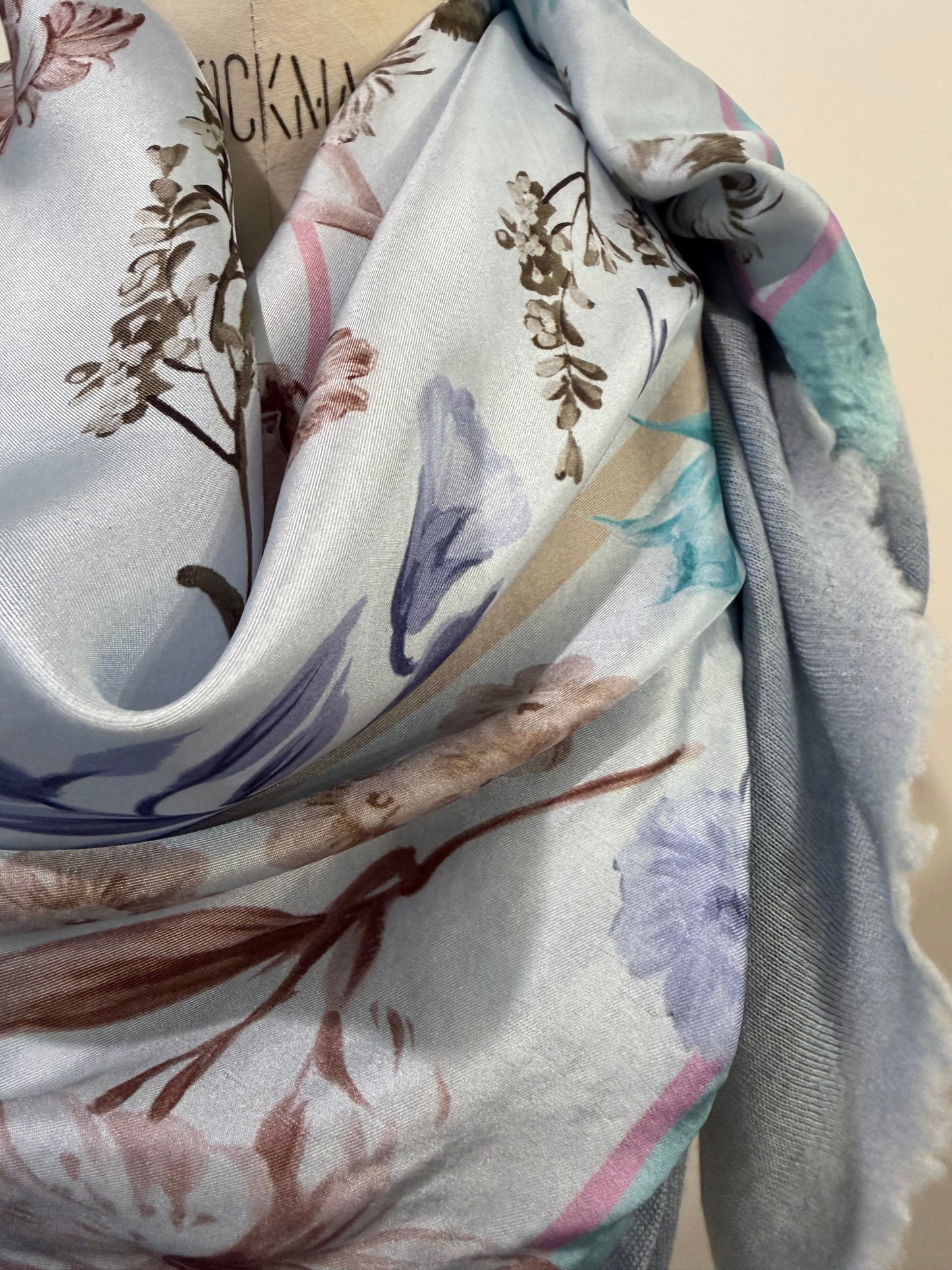 Avant Toi - Hand Painted &  One of a Kind Foulard Scarf