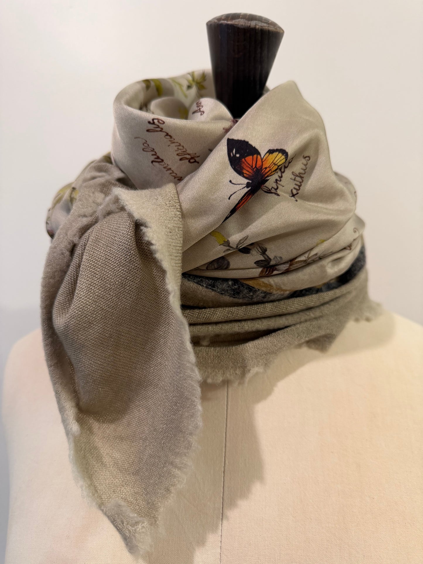 Avant Toi - Hand Painted &  One of a Kind Foulard Scarf