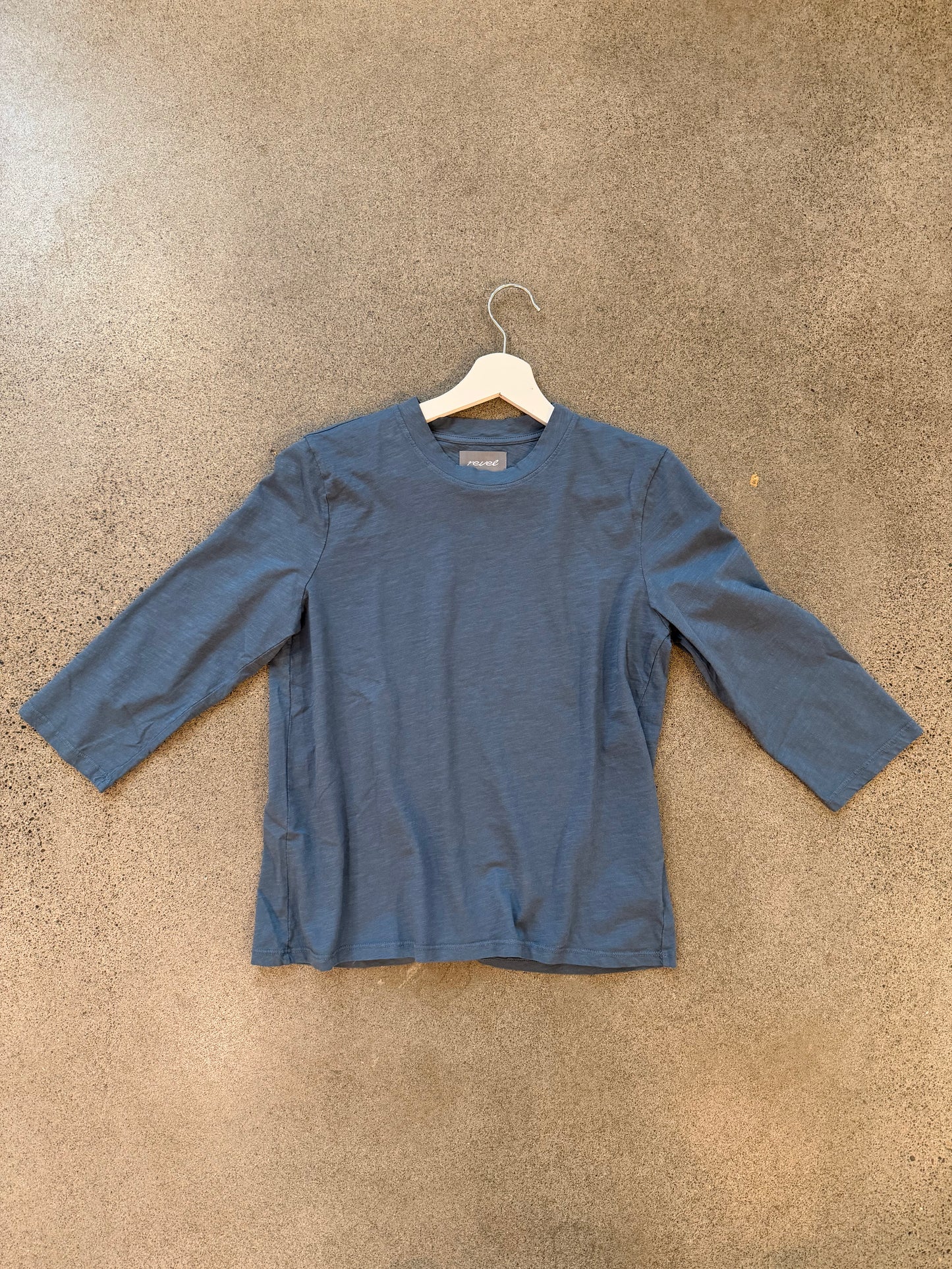 Revel- 3/4 Length Crew