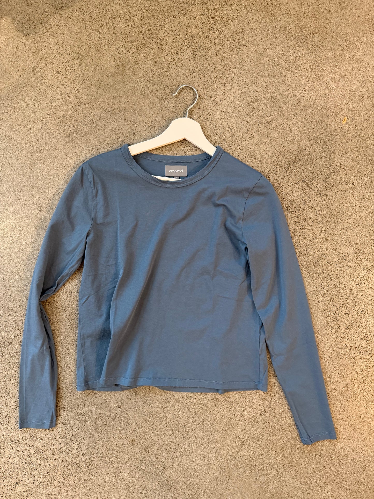 Revel- Long Sleeve Crew