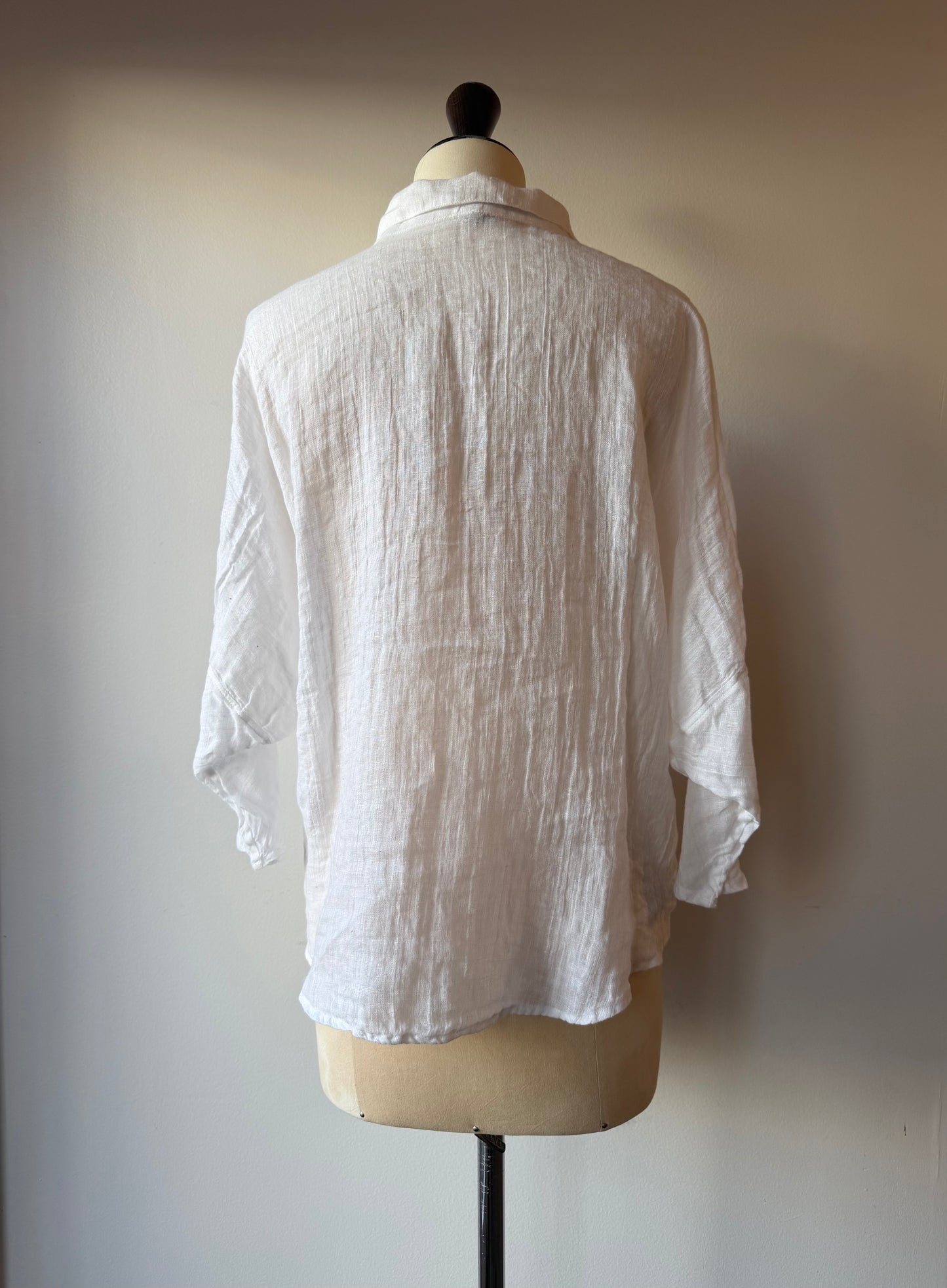 Jaga - Dijon  Shirt in White Linen or Black Satin