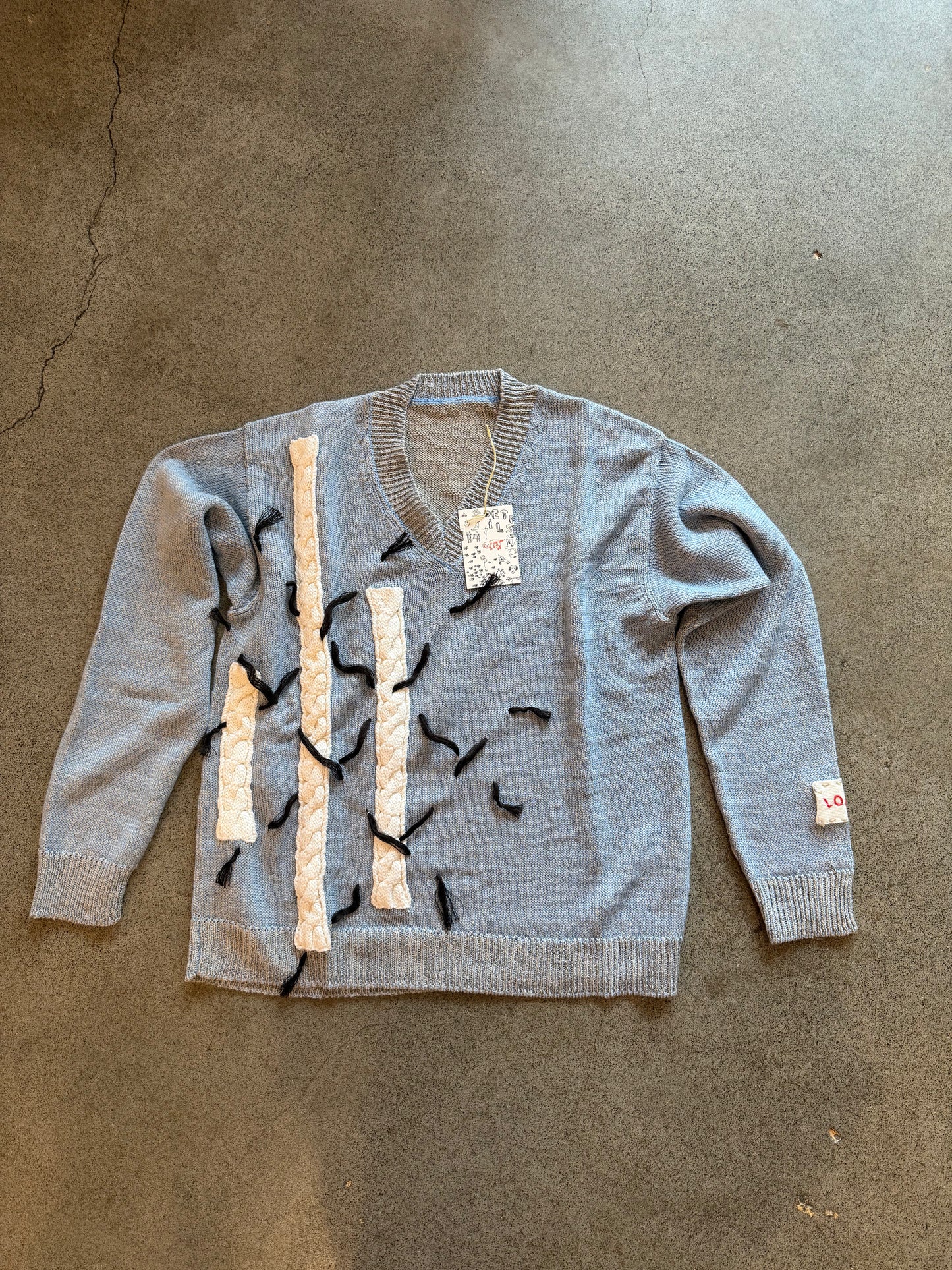 Longo- Yarn Stitch Vneck Pullover