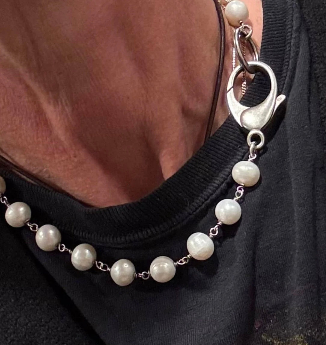 Shannon Koszyk - Industrial White Pearl Chocker